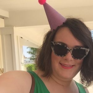 Meet your Posher, Clare